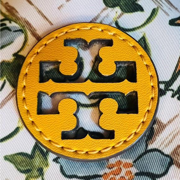 **SOLD**  Tory Burch Ella Nylon Large Tote - Picture 7 of 11